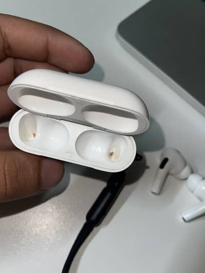 Apple AirPods