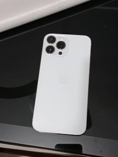 iPhone 13 pro max PTA