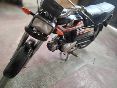 Honda 70cc 2004 model only call 03188308655