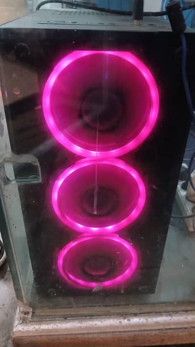 Core i7 6th gen 8gb graphics card contact no ye hai 03102582088