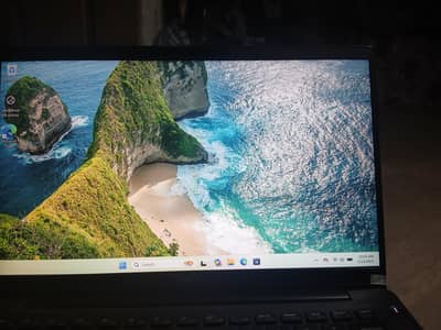 dell latitude 7400 i5 8gen with 4gb GPU