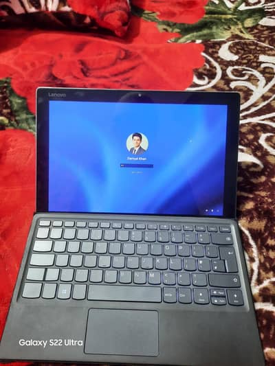 lenovo miix 520-12ikb  8gb ram 256gb SSD [03252657456]