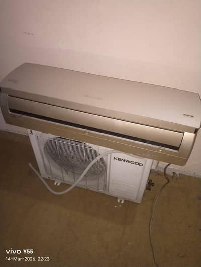 outdoor kharab hai indoor genuine hai bilkul ok hai