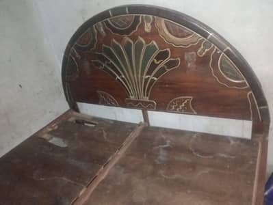 bad and brtan almari