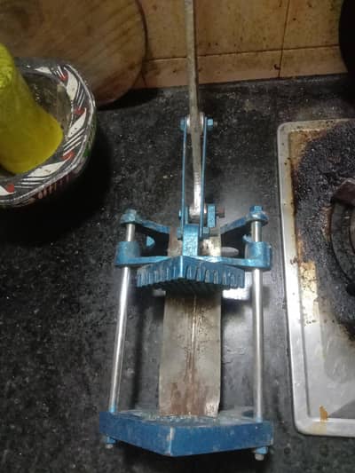 Potato Cutter Machine