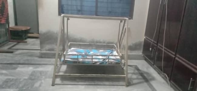 baby jhola urgent sale