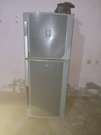 refrigerator dawlance