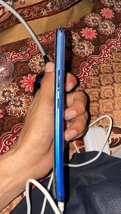 HoT 12 play 4/64 all ok 6000mh battery