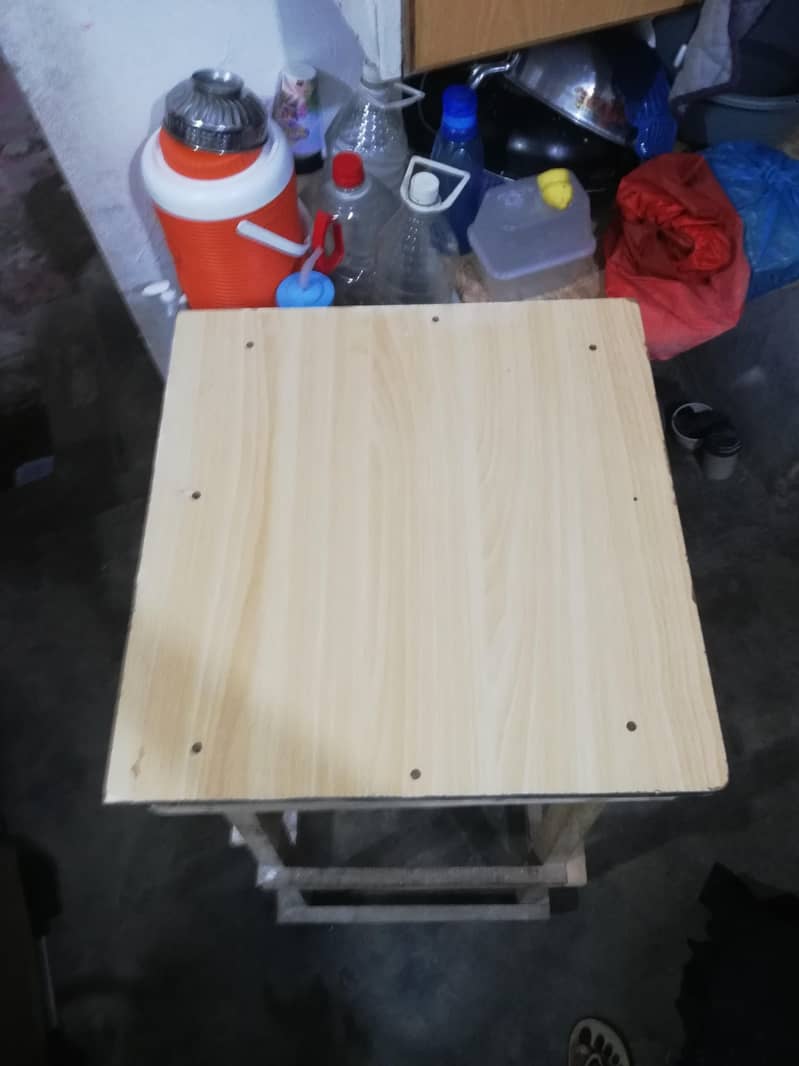 1 large size stool 8