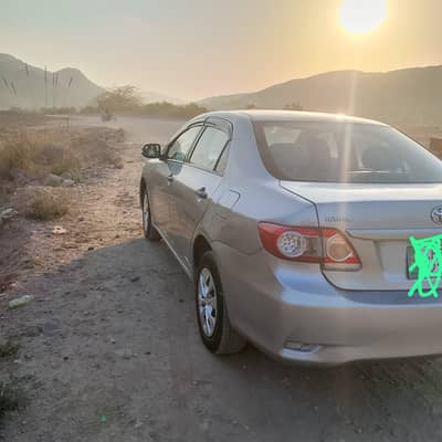 Toyota corolla gli 2013 model