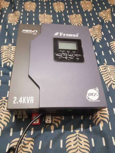 Fronus 2.4 kva hybrid inverter