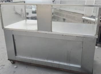 Counter with Steel Hot Plate