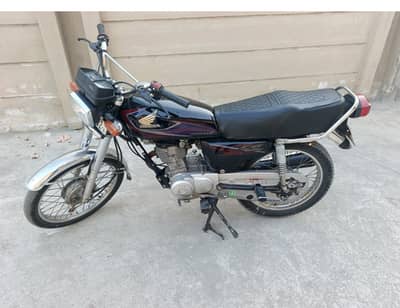 Honda CG 125 2017 03216222550