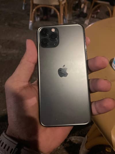 iPhone  11 pr0 pta approved