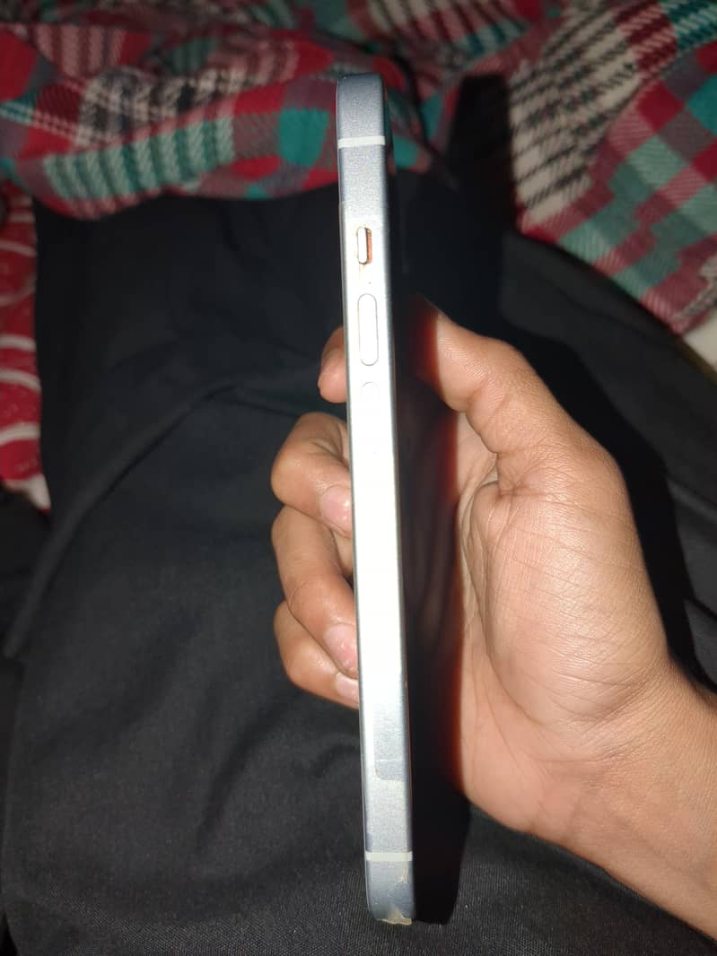 Iphone 15 3