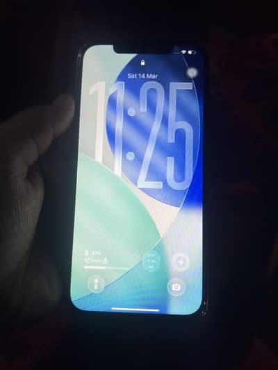 Face ID off  all okmobile non pta hi 10 by 9 hi 4  Month sim time hi