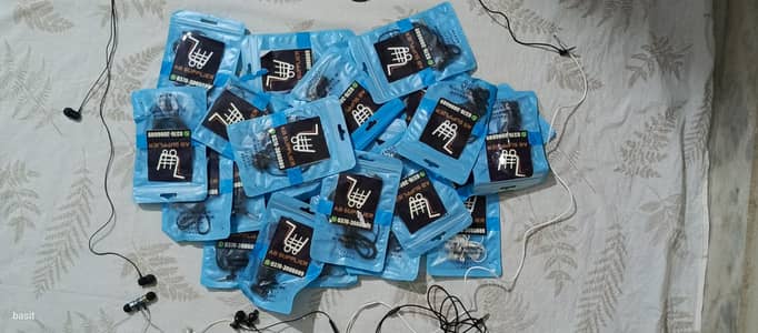 Limited Stock 60 Pcs Lot Handfrees For Resellers