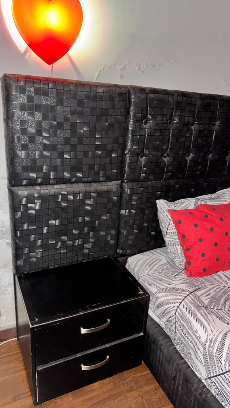 Bedset with settee 2