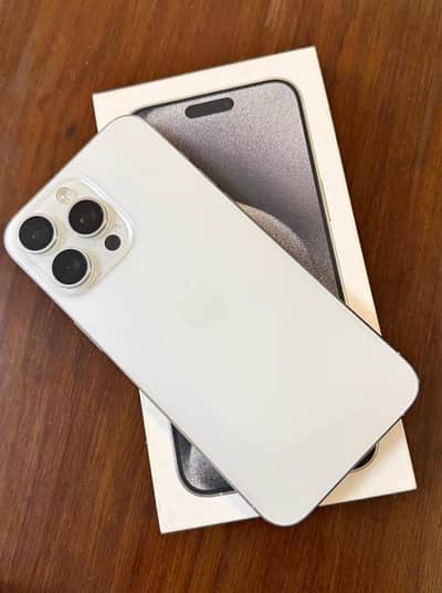 Iphone 15 pro max white titanium 256 GB jv new phone with box