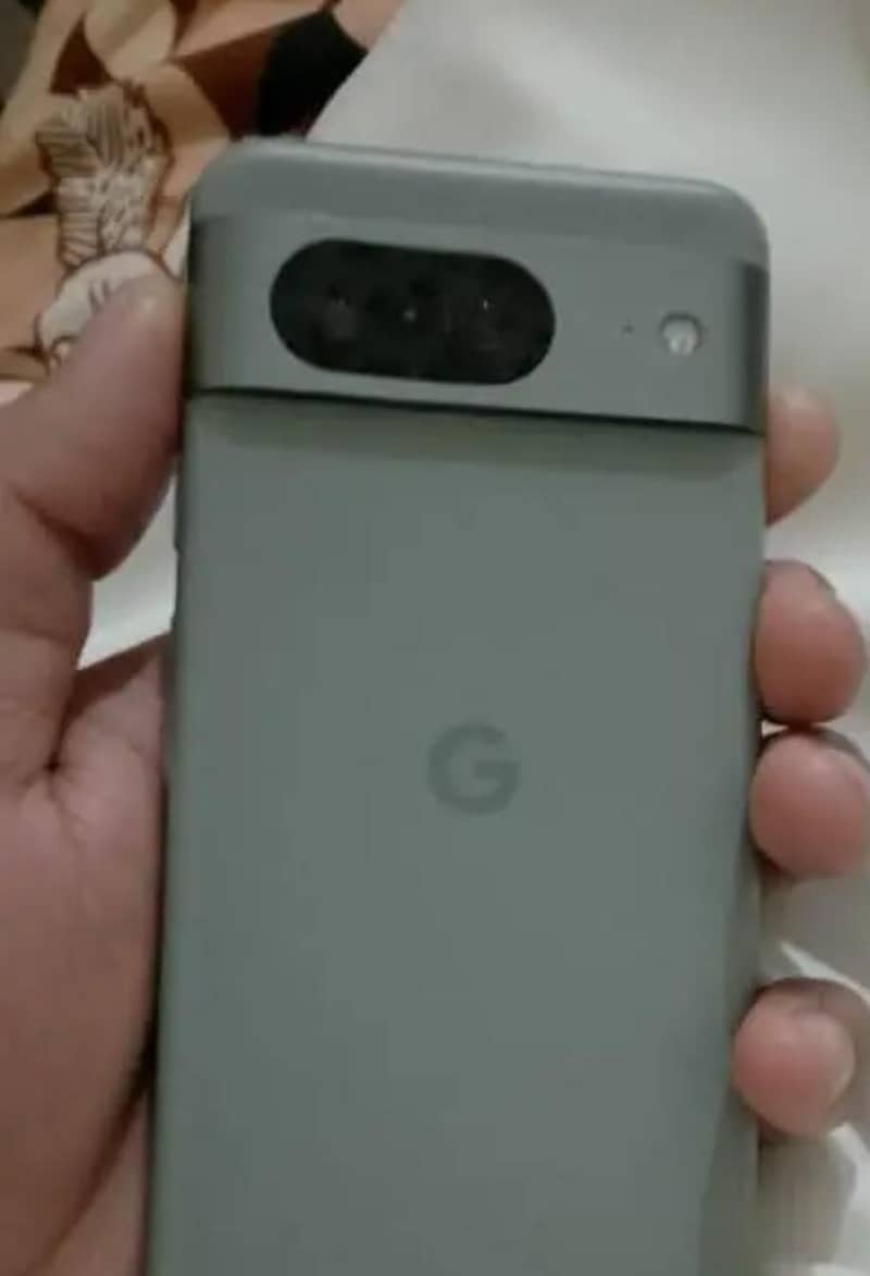 Google pixel 8 0