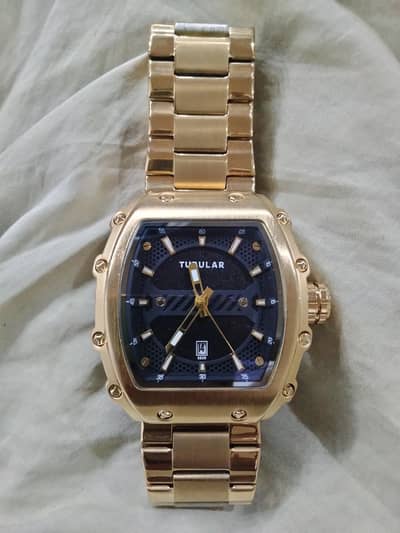 tubular watch