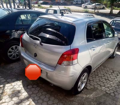 Vitz 2008 / 2012