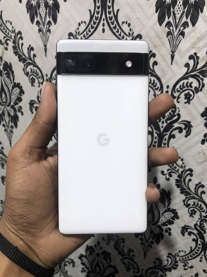 Google Pixel 6A 1
