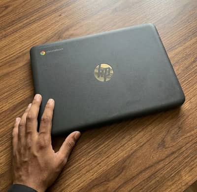 Chromebook HP g11 •  