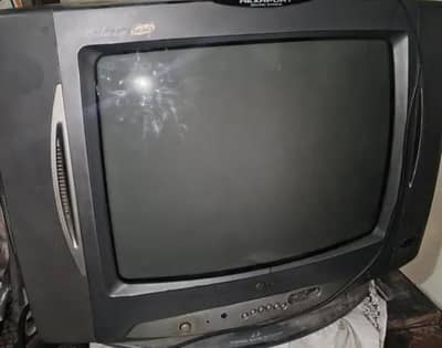 lg tv good pic and good compani