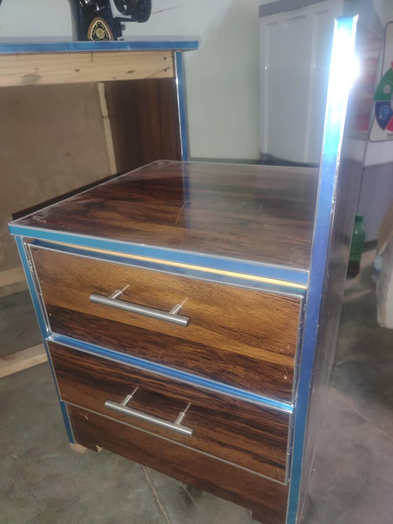 sewing machine table 3