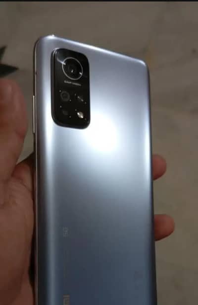 I  am selling Xiaomi mi10t all oky lush condition