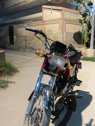 CD 70 Honda Seems like 0 meater