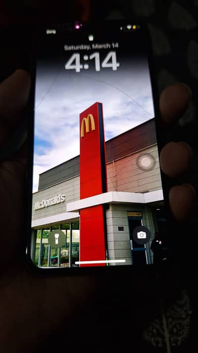 Apple iPhone XS | 64GB | PTA Approved