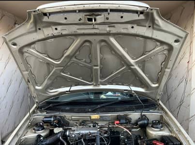 I'm selling my Suzuki cultus vxr 2016 through out petrol