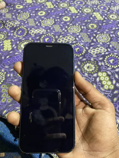 iPhone 12 03271515410