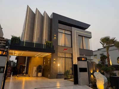 8 Marla House For Rent in Dha Rahbar Near McDonald's