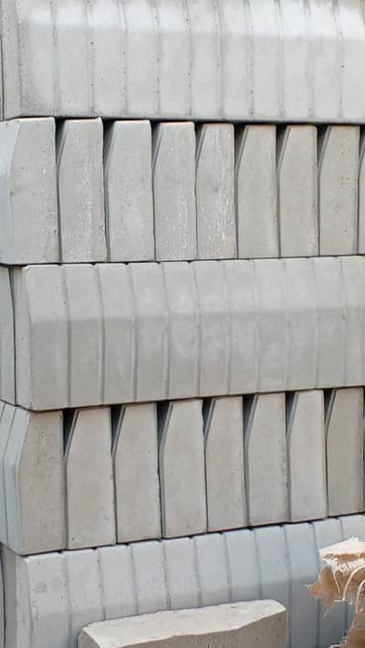 Wetcast Concrete Kerbstone 8"x24"x3" – Strong Road & Pavement Border