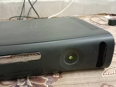 Xbox 360 Console and 2 games Controller with Power supply