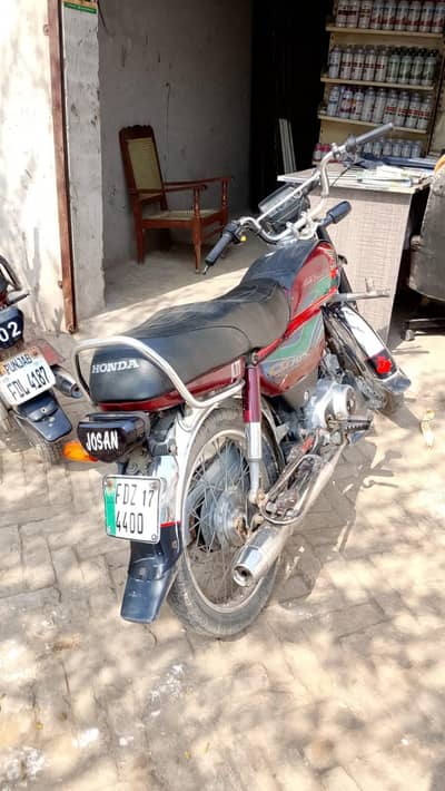 good condition tyre ok engine ok