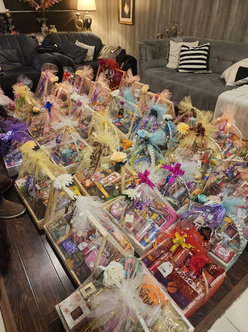 Gift baskets | Eid gift baskets 1