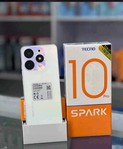 8+8 GB ram/128 GB memory