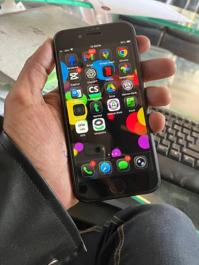 iphone se 2020 64gb pta approved 80% health bettry