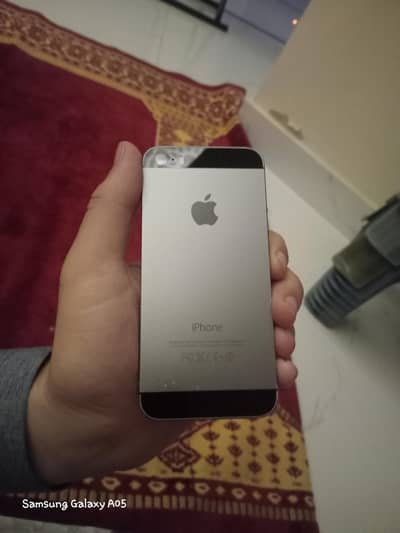 I PHOEN 5S lush condition all apps running