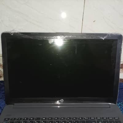 Hp 250 g7 i5 8th generation 10/10 condition