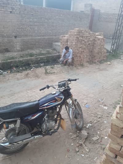 Honda 125 urgent sale