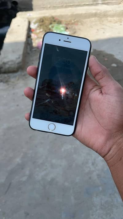 IPhone 6s sim signal show