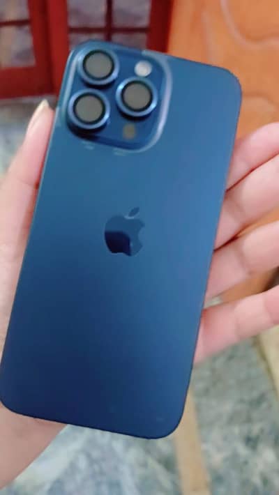 iPhone 15 pro Max Jv 256 Gb