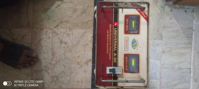 Universal Stabilizer 3000watts and 1500watts