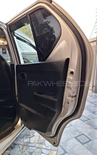 Suzuki Alto 2025 silver