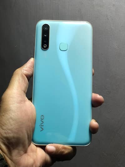 vivo y19  contact no 0370 4934119